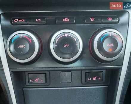 Чорний Мазда 6, об'ємом двигуна 2 л та пробігом 239 тис. км за 6900 $, фото 4 на Automoto.ua