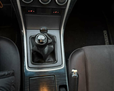 Чорний Мазда 6, об'ємом двигуна 2 л та пробігом 217 тис. км за 6700 $, фото 11 на Automoto.ua