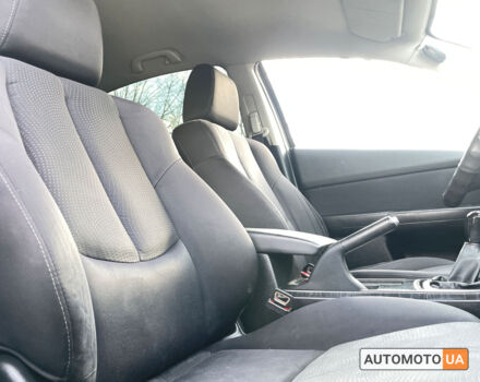 Черный Мазда 6, объемом двигателя 2 л и пробегом 344 тыс. км за 6750 $, фото 22 на Automoto.ua