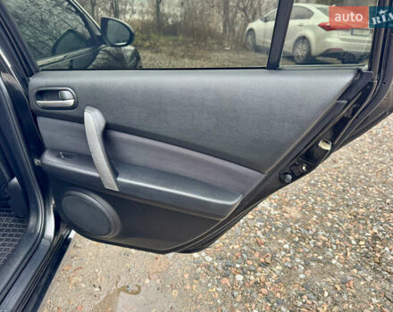 Черный Мазда 6, объемом двигателя 2 л и пробегом 264 тыс. км за 6990 $, фото 20 на Automoto.ua