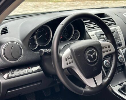 Черный Мазда 6, объемом двигателя 2 л и пробегом 253 тыс. км за 6500 $, фото 8 на Automoto.ua