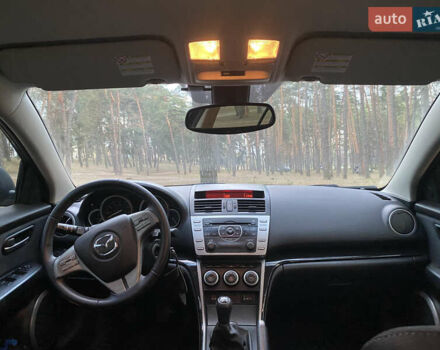 Чорний Мазда 6, об'ємом двигуна 2 л та пробігом 214 тис. км за 7400 $, фото 9 на Automoto.ua