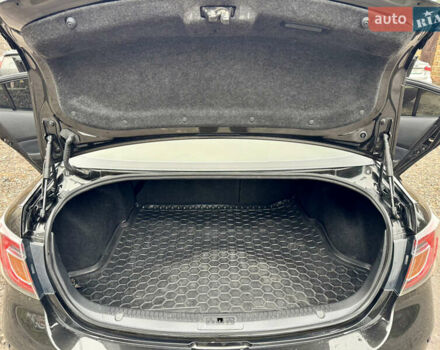 Черный Мазда 6, объемом двигателя 2 л и пробегом 264 тыс. км за 6990 $, фото 24 на Automoto.ua