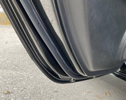 Чорний Мазда 6, об'ємом двигуна 2 л та пробігом 246 тис. км за 10000 $, фото 21 на Automoto.ua