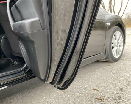 Чорний Мазда 6, об'ємом двигуна 2 л та пробігом 246 тис. км за 10000 $, фото 24 на Automoto.ua