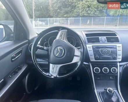 Чорний Мазда 6, об'ємом двигуна 2 л та пробігом 239 тис. км за 6900 $, фото 25 на Automoto.ua