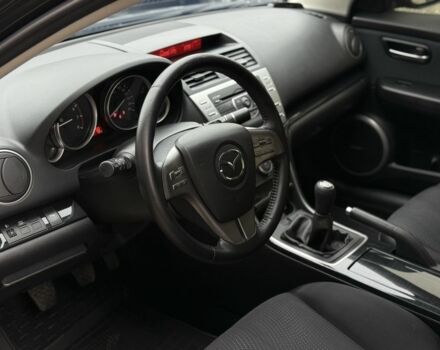 Черный Мазда 6, объемом двигателя 2 л и пробегом 263 тыс. км за 5850 $, фото 10 на Automoto.ua