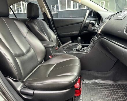 Черный Мазда 6, объемом двигателя 2 л и пробегом 253 тыс. км за 6500 $, фото 13 на Automoto.ua