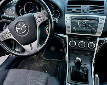 Чорний Мазда 6, об'ємом двигуна 2 л та пробігом 194 тис. км за 7500 $, фото 5 на Automoto.ua