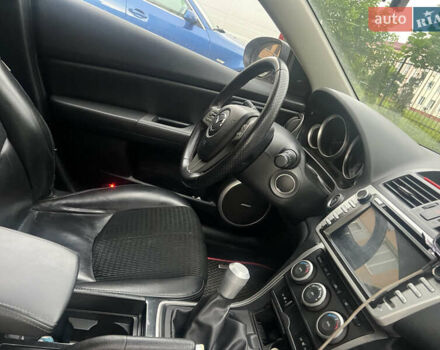 Чорний Мазда 6, об'ємом двигуна 2.49 л та пробігом 312 тис. км за 6200 $, фото 4 на Automoto.ua