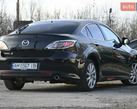 Черный Мазда 6, объемом двигателя 2.2 л и пробегом 321 тыс. км за 7500 $, фото 12 на Automoto.ua
