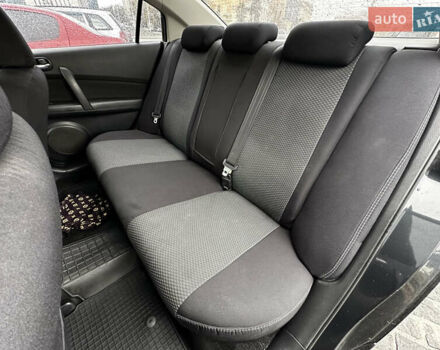 Черный Мазда 6, объемом двигателя 2 л и пробегом 169 тыс. км за 8200 $, фото 42 на Automoto.ua