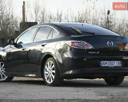 Черный Мазда 6, объемом двигателя 2.2 л и пробегом 321 тыс. км за 7500 $, фото 7 на Automoto.ua