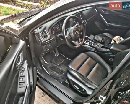 Черный Мазда 6, объемом двигателя 2.49 л и пробегом 186 тыс. км за 9900 $, фото 10 на Automoto.ua