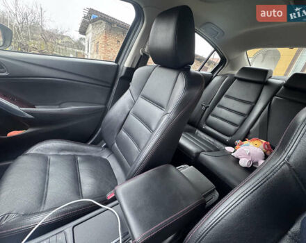 Черный Мазда 6, объемом двигателя 2.49 л и пробегом 178 тыс. км за 11900 $, фото 6 на Automoto.ua