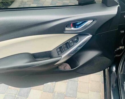 Чорний Мазда 6, об'ємом двигуна 2.5 л та пробігом 180 тис. км за 11000 $, фото 7 на Automoto.ua
