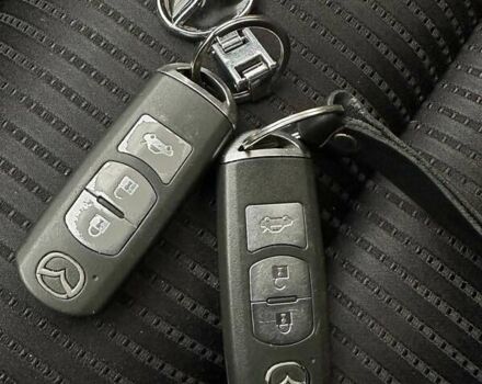 Черный Мазда 6, объемом двигателя 2.49 л и пробегом 198 тыс. км за 11500 $, фото 7 на Automoto.ua