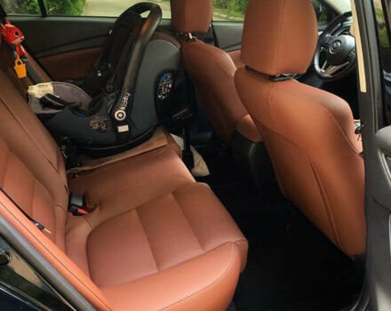 Черный Мазда 6, объемом двигателя 2.49 л и пробегом 143 тыс. км за 10500 $, фото 9 на Automoto.ua