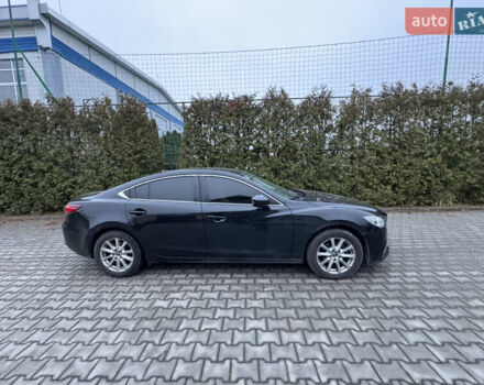 Черный Мазда 6, объемом двигателя 2.2 л и пробегом 325 тыс. км за 13000 $, фото 3 на Automoto.ua