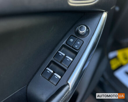 Чорний Мазда 6, об'ємом двигуна 2.5 л та пробігом 106 тис. км за 12600 $, фото 14 на Automoto.ua