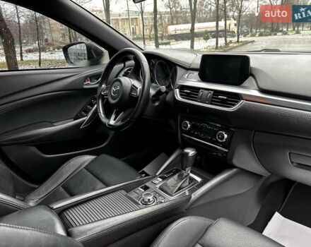 Черный Мазда 6, объемом двигателя 2.5 л и пробегом 172 тыс. км за 11990 $, фото 16 на Automoto.ua