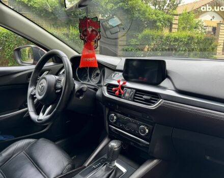 Черный Мазда 6, объемом двигателя 2.2 л и пробегом 136 тыс. км за 15990 $, фото 23 на Automoto.ua