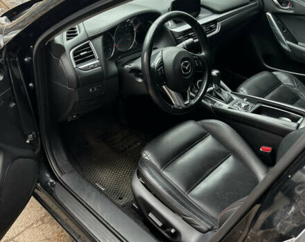 Черный Мазда 6, объемом двигателя 2.49 л и пробегом 263 тыс. км за 12400 $, фото 5 на Automoto.ua