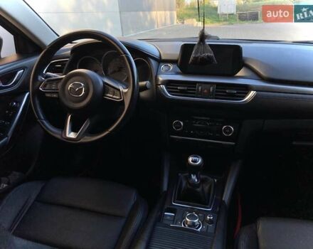 Черный Мазда 6, объемом двигателя 2.5 л и пробегом 77 тыс. км за 13100 $, фото 16 на Automoto.ua