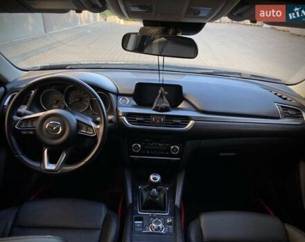 Черный Мазда 6, объемом двигателя 2.5 л и пробегом 77 тыс. км за 13100 $, фото 15 на Automoto.ua