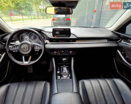 Черный Мазда 6, объемом двигателя 2.49 л и пробегом 100 тыс. км за 15000 $, фото 4 на Automoto.ua