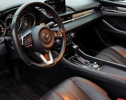 Черный Мазда 6, объемом двигателя 2.49 л и пробегом 71 тыс. км за 20000 $, фото 16 на Automoto.ua