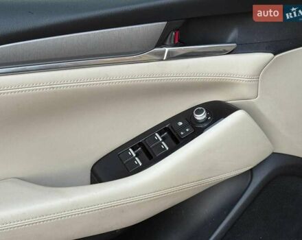 Чорний Мазда 6, об'ємом двигуна 2.5 л та пробігом 77 тис. км за 14940 $, фото 12 на Automoto.ua