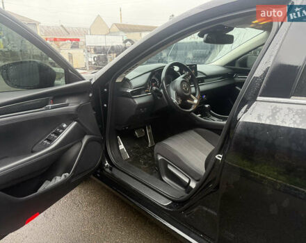 Черный Мазда 6, объемом двигателя 2 л и пробегом 61 тыс. км за 19800 $, фото 3 на Automoto.ua