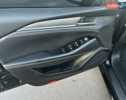 Чорний Мазда 6, об'ємом двигуна 2 л та пробігом 37 тис. км за 21500 $, фото 17 на Automoto.ua