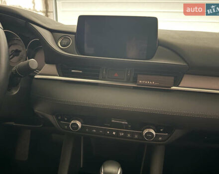 Черный Мазда 6, объемом двигателя 2.49 л и пробегом 64 тыс. км за 21999 $, фото 13 на Automoto.ua