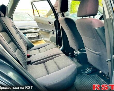 Мазда 6 2003 в Харькове на Automoto.ua Черный Мазда 6, объемом двигателя 1.8 л и пробегом 299 тыс. км за 3900 $, фото 9 на Automoto.ua