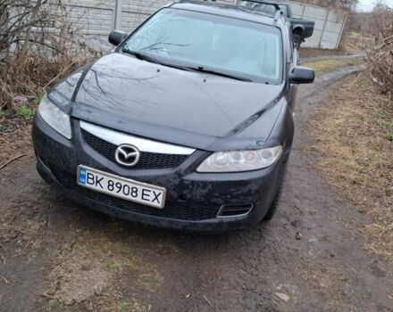 Черный Мазда 6, объемом двигателя 2 л и пробегом 362 тыс. км за 2601 $, фото 2 на Automoto.ua