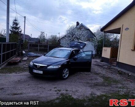 Черный Мазда 6, объемом двигателя 2 л и пробегом 380 тыс. км за 3700 $, фото 3 на Automoto.ua