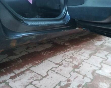 Черный Мазда 6, объемом двигателя 2 л и пробегом 250 тыс. км за 3800 $, фото 5 на Automoto.ua