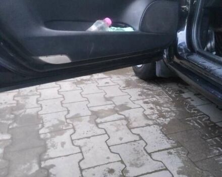 Черный Мазда 6, объемом двигателя 2 л и пробегом 250 тыс. км за 3800 $, фото 3 на Automoto.ua