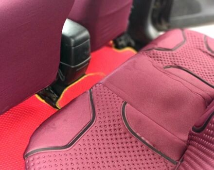 Черный Мазда 6, объемом двигателя 2 л и пробегом 260 тыс. км за 4400 $, фото 5 на Automoto.ua