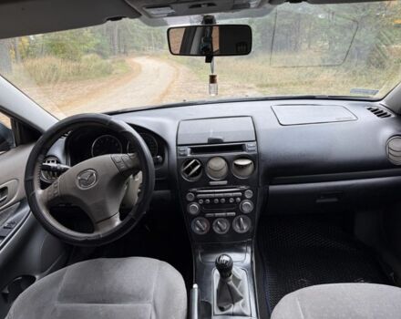 Чорний Мазда 6, об'ємом двигуна 1.8 л та пробігом 245 тис. км за 1750 $, фото 10 на Automoto.ua