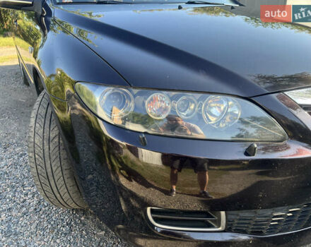 Черный Мазда 6, объемом двигателя 2 л и пробегом 220 тыс. км за 4900 $, фото 2 на Automoto.ua