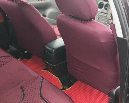 Черный Мазда 6, объемом двигателя 2 л и пробегом 260 тыс. км за 4400 $, фото 6 на Automoto.ua