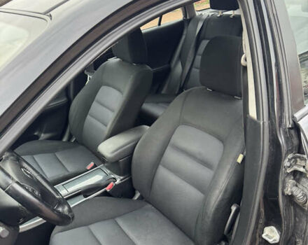 Черный Мазда 6, объемом двигателя 2 л и пробегом 309 тыс. км за 3700 $, фото 7 на Automoto.ua