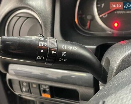 Черный Мазда 6, объемом двигателя 2.26 л и пробегом 307 тыс. км за 5990 $, фото 18 на Automoto.ua