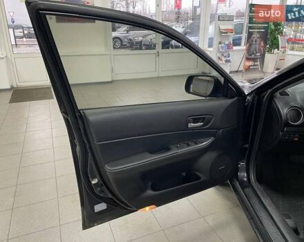 Черный Мазда 6, объемом двигателя 2.26 л и пробегом 307 тыс. км за 5990 $, фото 14 на Automoto.ua