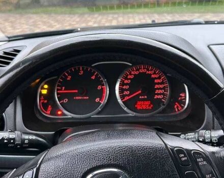 Чорний Мазда 6, об'ємом двигуна 2 л та пробігом 320 тис. км за 2000 $, фото 7 на Automoto.ua