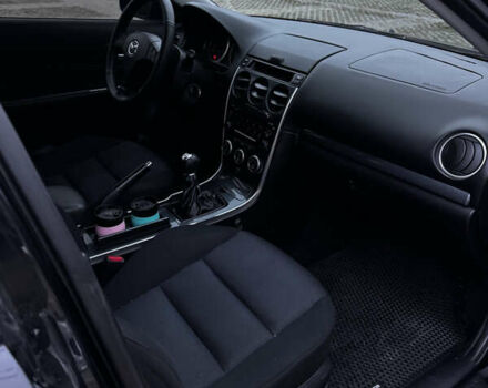 Черный Мазда 6, объемом двигателя 2 л и пробегом 140 тыс. км за 5200 $, фото 17 на Automoto.ua