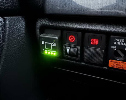 Черный Мазда 6, объемом двигателя 2 л и пробегом 140 тыс. км за 5200 $, фото 18 на Automoto.ua